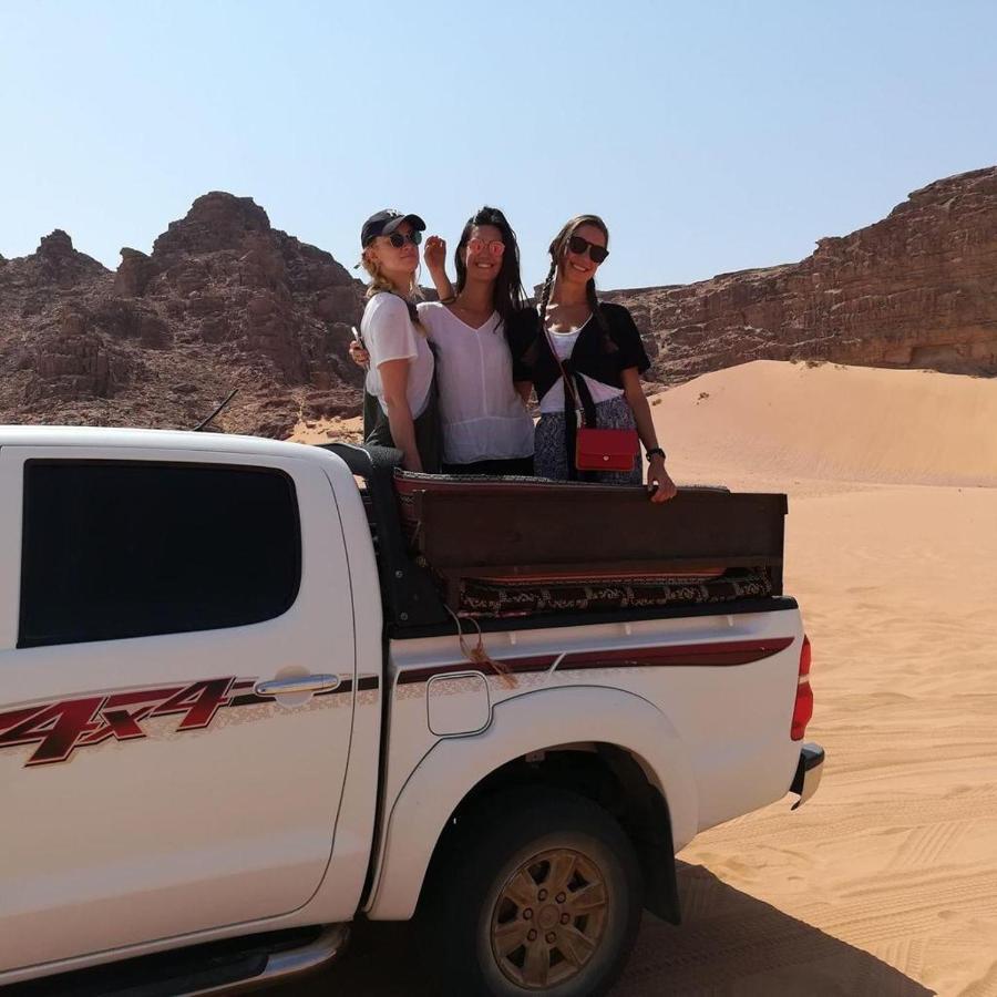 desert stars camp Wadi Rum Eksteriør bilde